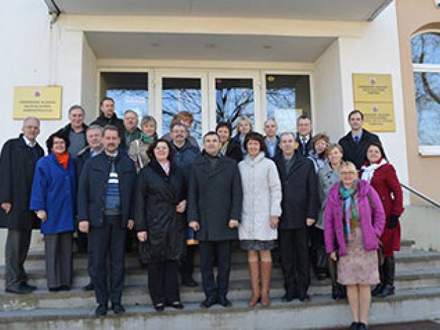 Kurzemes pašvaldību pārstāvji iepazīst kaimiņvalstu pieredzi