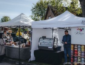 Mājražotāju un amatnieku tirgus "Skrundenieku dižandele" Skrundas svētkos