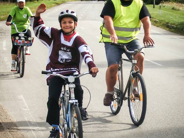 Velobrauciens 33 km garumā
