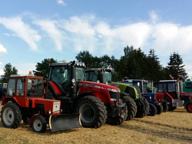 Sākas traktortehnikas valsts tehnisko apskašu sezona