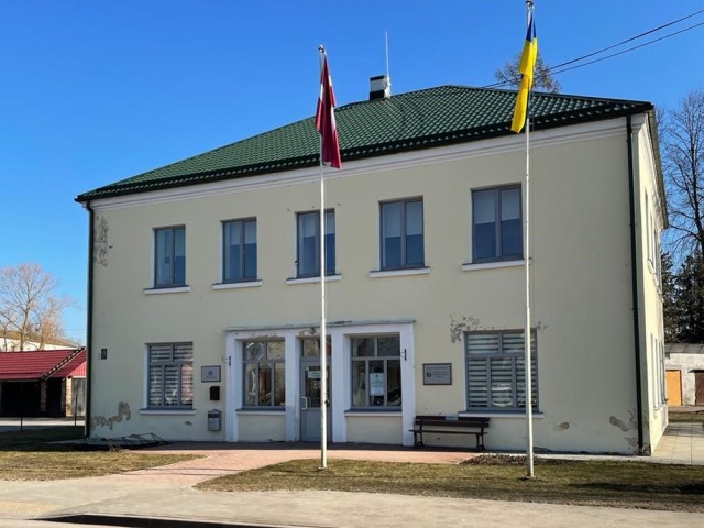 Šogad 9. maiju noteic par Krievijas agresijā pret Ukrainu cietušo un bojā gājušo upuru piemiņas dienu. 