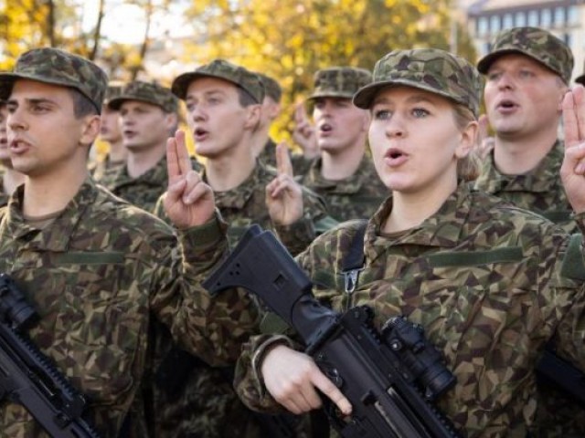 Bruņotie spēki aicina pieteikties rezervistu militārās pamatapmācības kursam