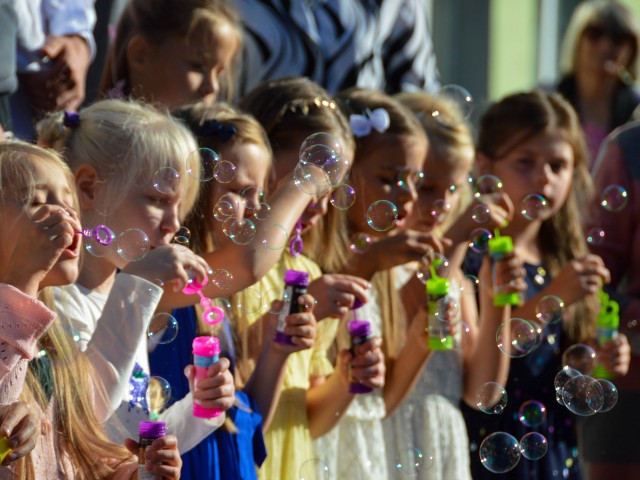 Zinību diena Skrundas pamatskolā