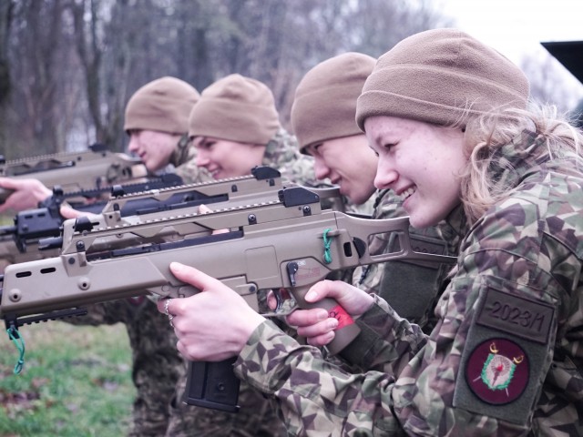 Aizvadīta izaicinājuma spēle “Jaunie Skrundas sargi”