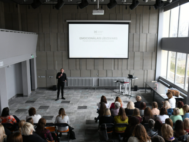Kuldīgas Centra vidusskolā notikusi konference par emocionālo līdzsvaru izglītības iestādēs