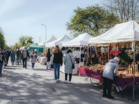 Piesaki dalību mājražotāju un amatnieku tirgū 