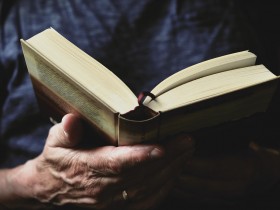 Aprīlis jaunatnes jomā: plašs iespēju klāsts Latvijā un Eiropā
