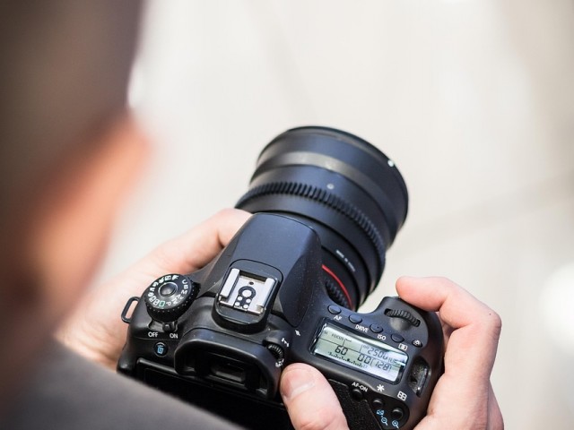 Saeima aicina jauniešus piedalīties fotokonkursā “Misija: fotogrāfs”